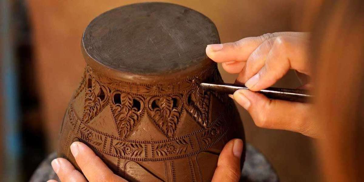 What Makes Handicraft Items Manufacturers Stand Out in a Mass Produced World?