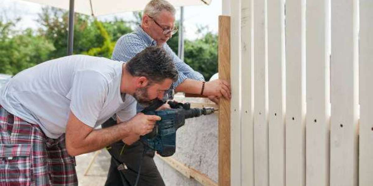 Fence Installation Orlando: Enhancing Security and Curb Appeal