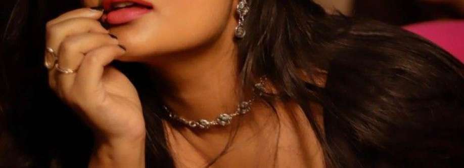 Gurgaon Escort Pooja Cover Image