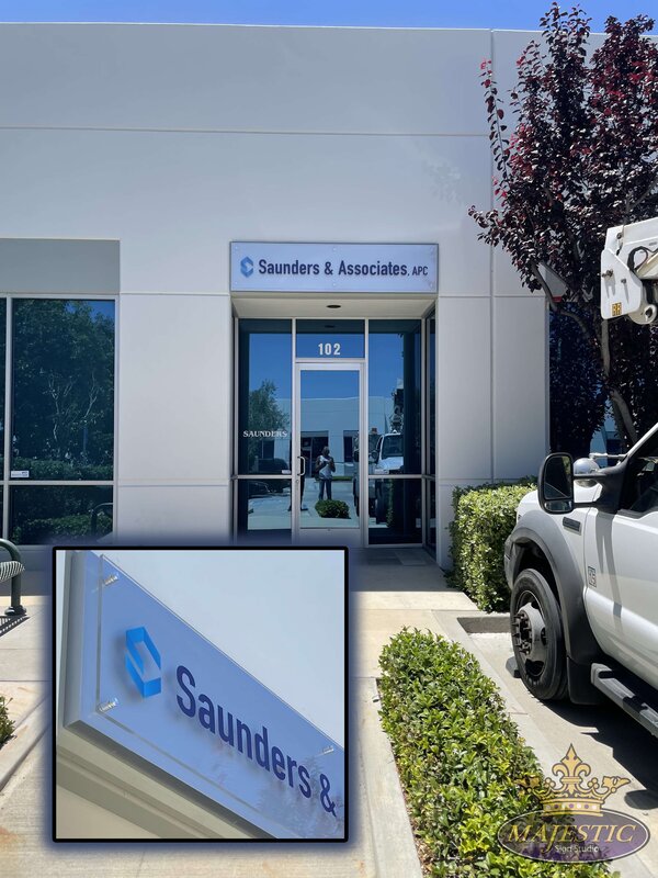 Commercial Signs Corona, CA | Custom Outdoor Commercial Signs