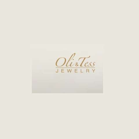 Oli and Tess Profile Picture