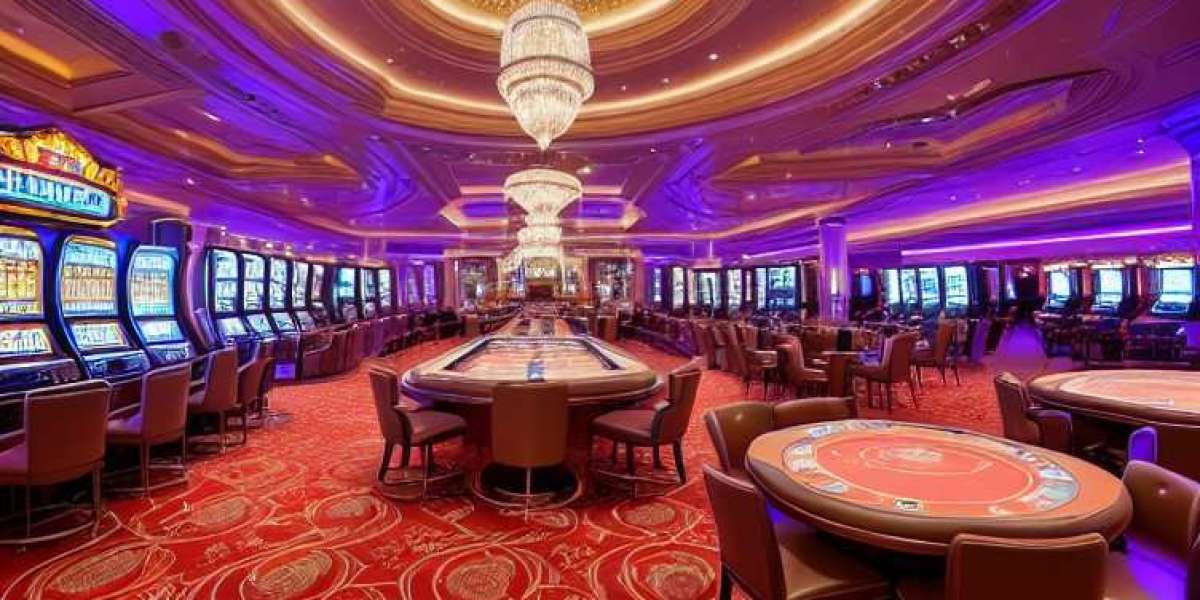 Traditional Table Entertainment at Queen Win Casino