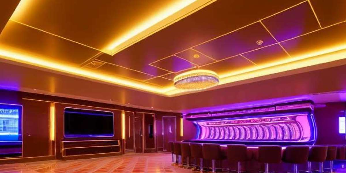 Taktinen Korttipeli CasinoHuone