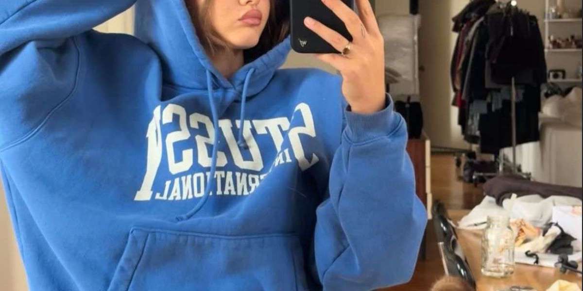 Stussy Black Friday Drops Drive Rapid Shifts In Seasonal Pricing Trends