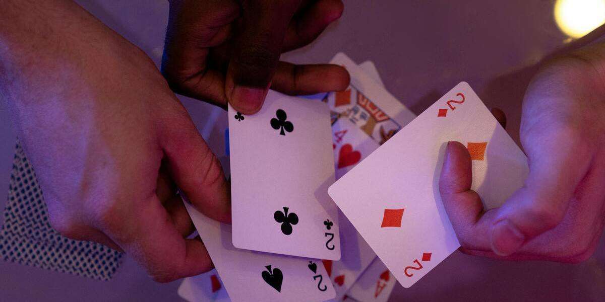 Discovering Evolution Casino: Join the Inavegas Scam Verification Community