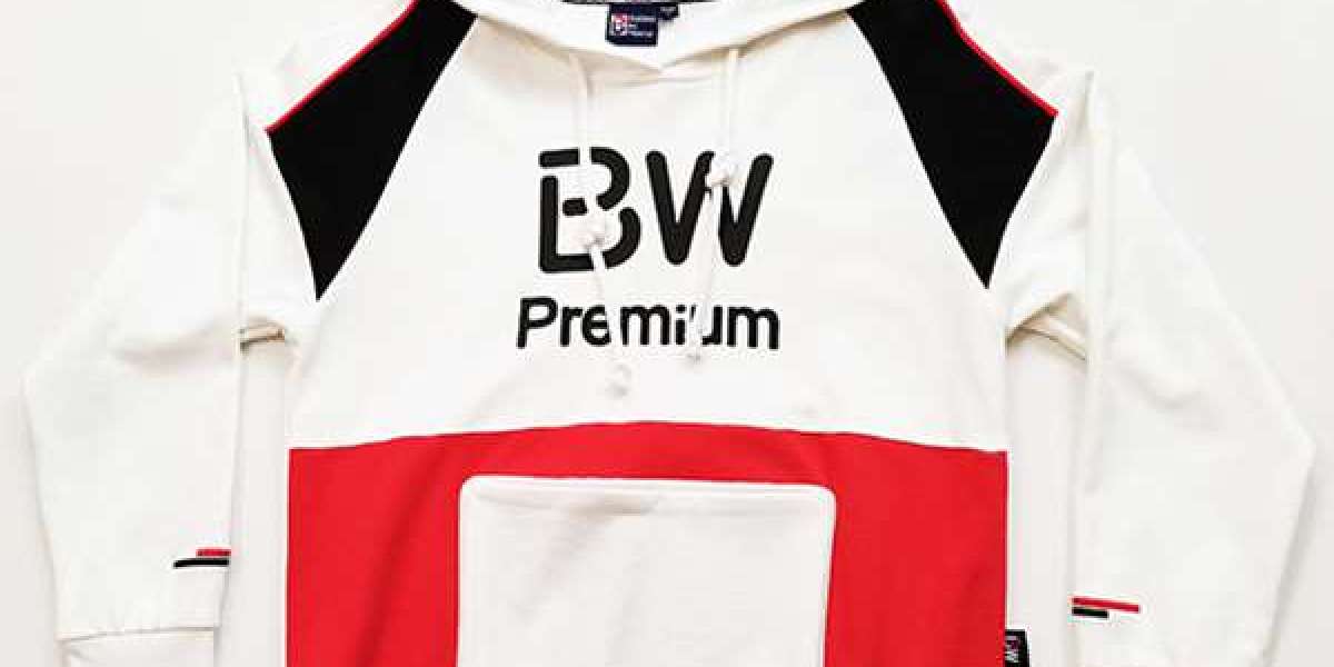 Thermal Design Meets Modern Apparel: A Deep Dive Into the Fleece Hooded Sweatshirt