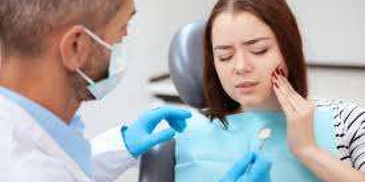 How Emergency Dental Treatment Saves Your Smile