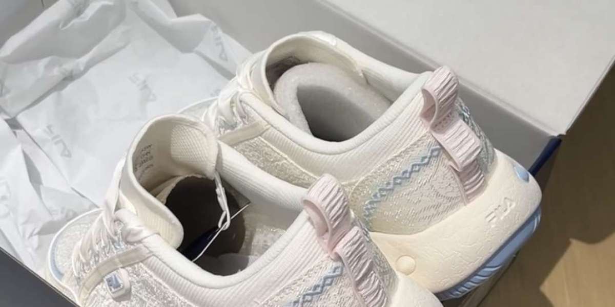 FILA Bloom JCY241002K: รองเท้าลำลองเด็กสุดน่ารัก สวมสบายทุกวัน