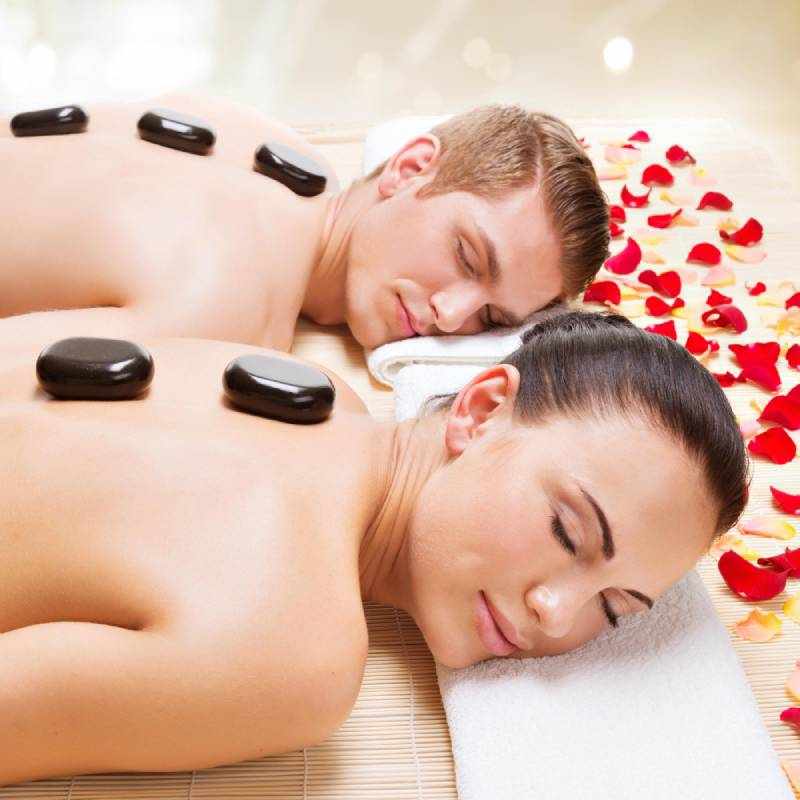 Benefits of Couple Massage: How It Strengthens Relaxation and Connection
