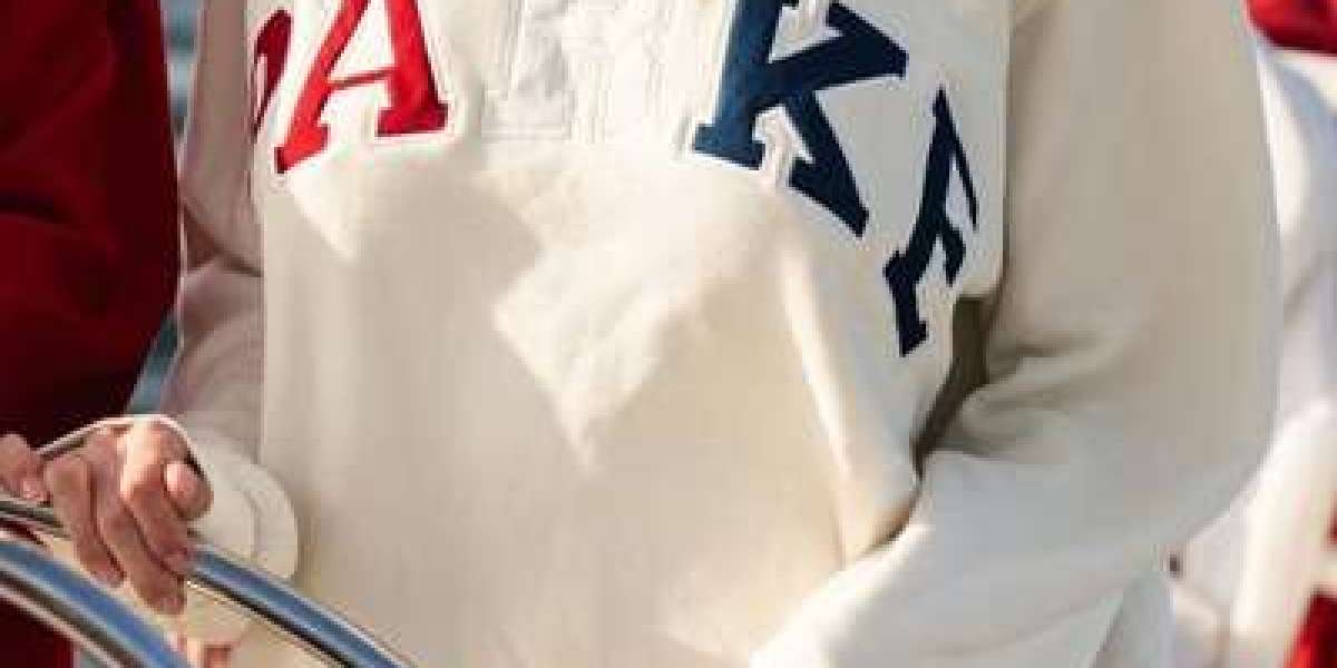 Parke Sweatshirt Stitching Quality and Finish Overview