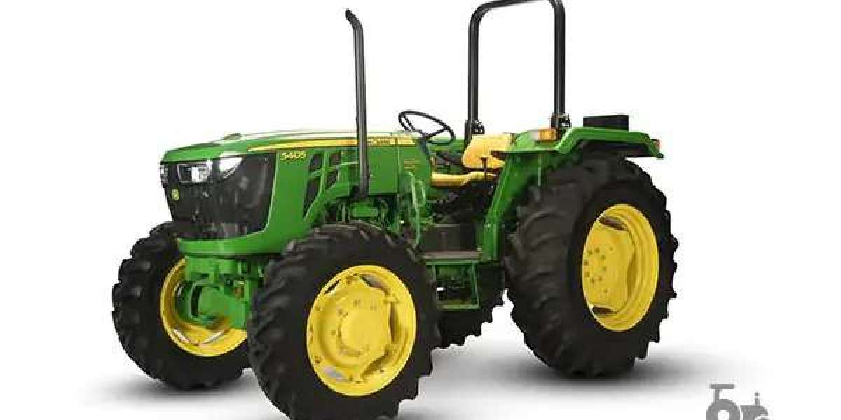 John Deere 5405 Gear Pro 4WD (Trem IV): Heavy-Duty Performance for Indian Farmers