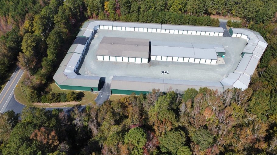 Indoor Boat & RV Storage Facility Near Jordan Lake - Boat RV Motor Storage