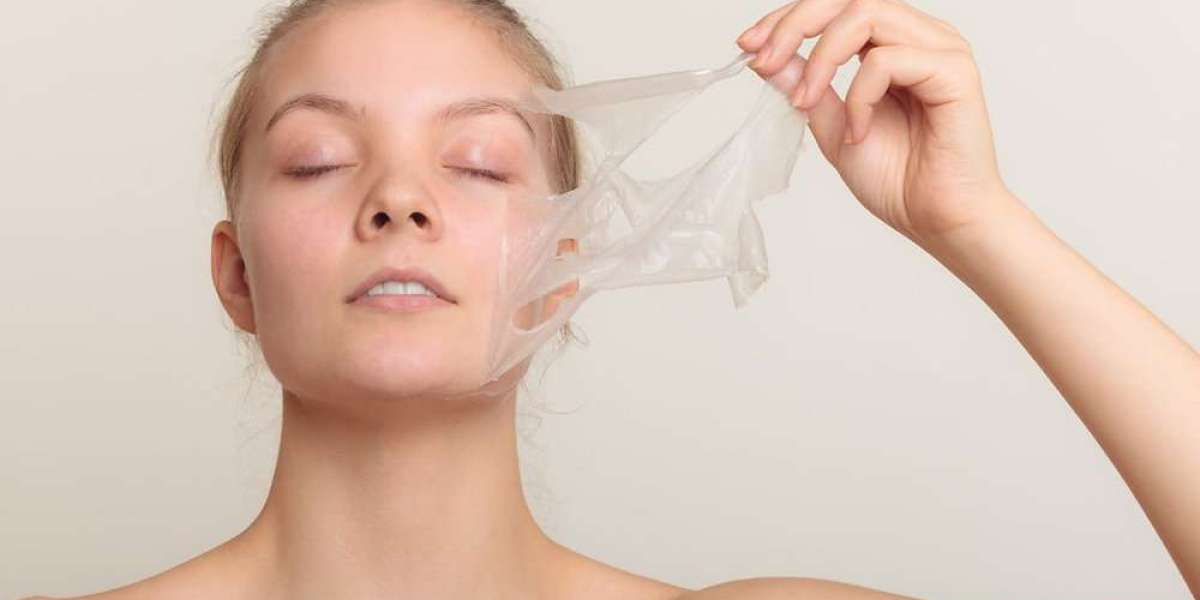 Cold Peeling for Dry Skin: Hydration Without Irritation