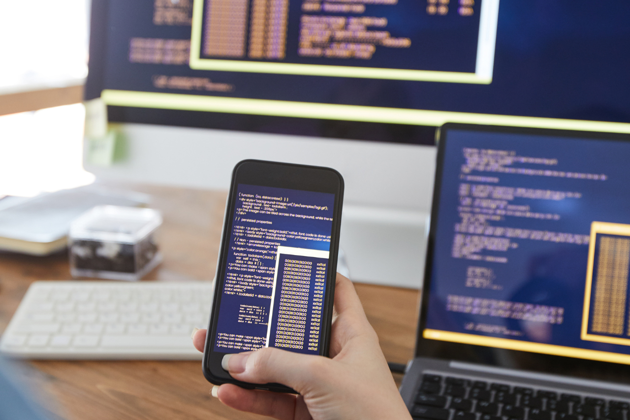 Custom Software Development UK: Bespoke Solutions