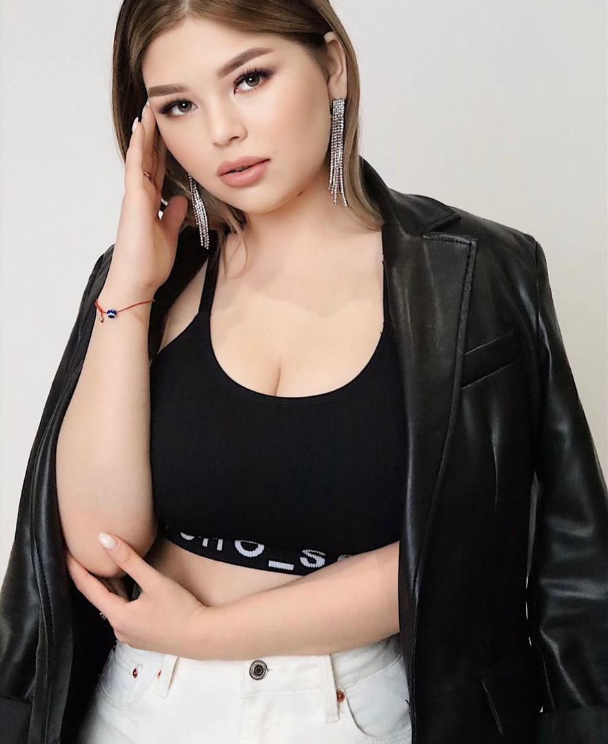Chennai Call Girls, Chennai Escorts Service - Curbess