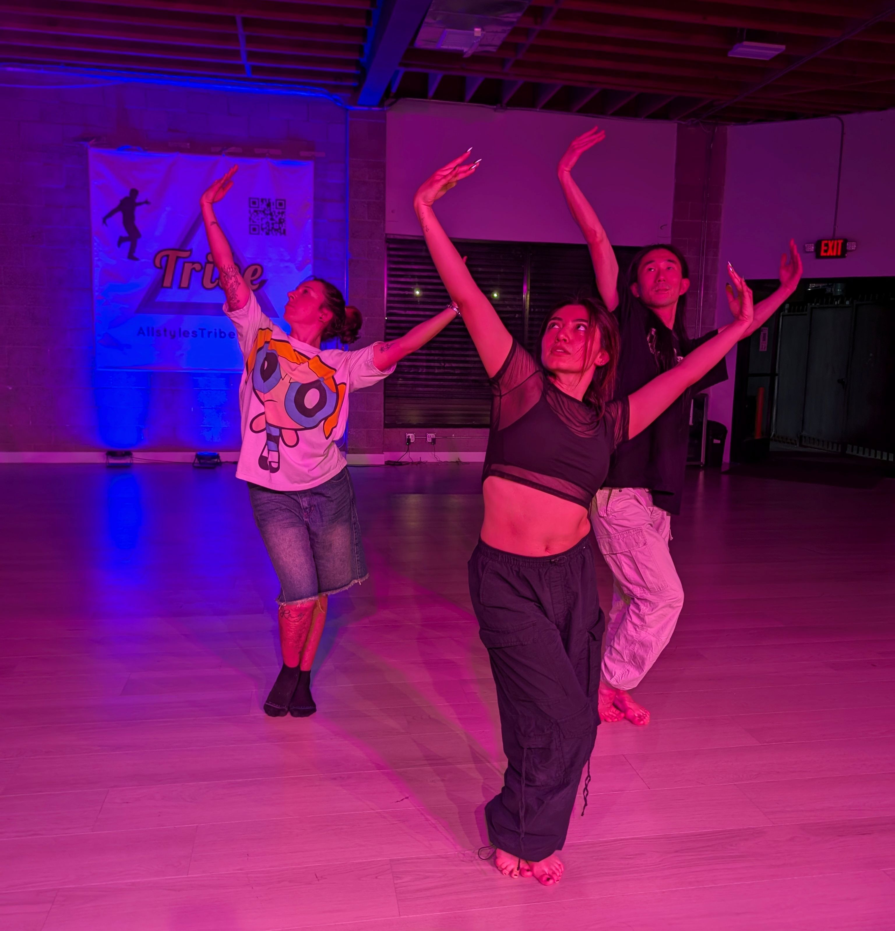 Los Angeles Contemporary Dance Company with Classes in LA