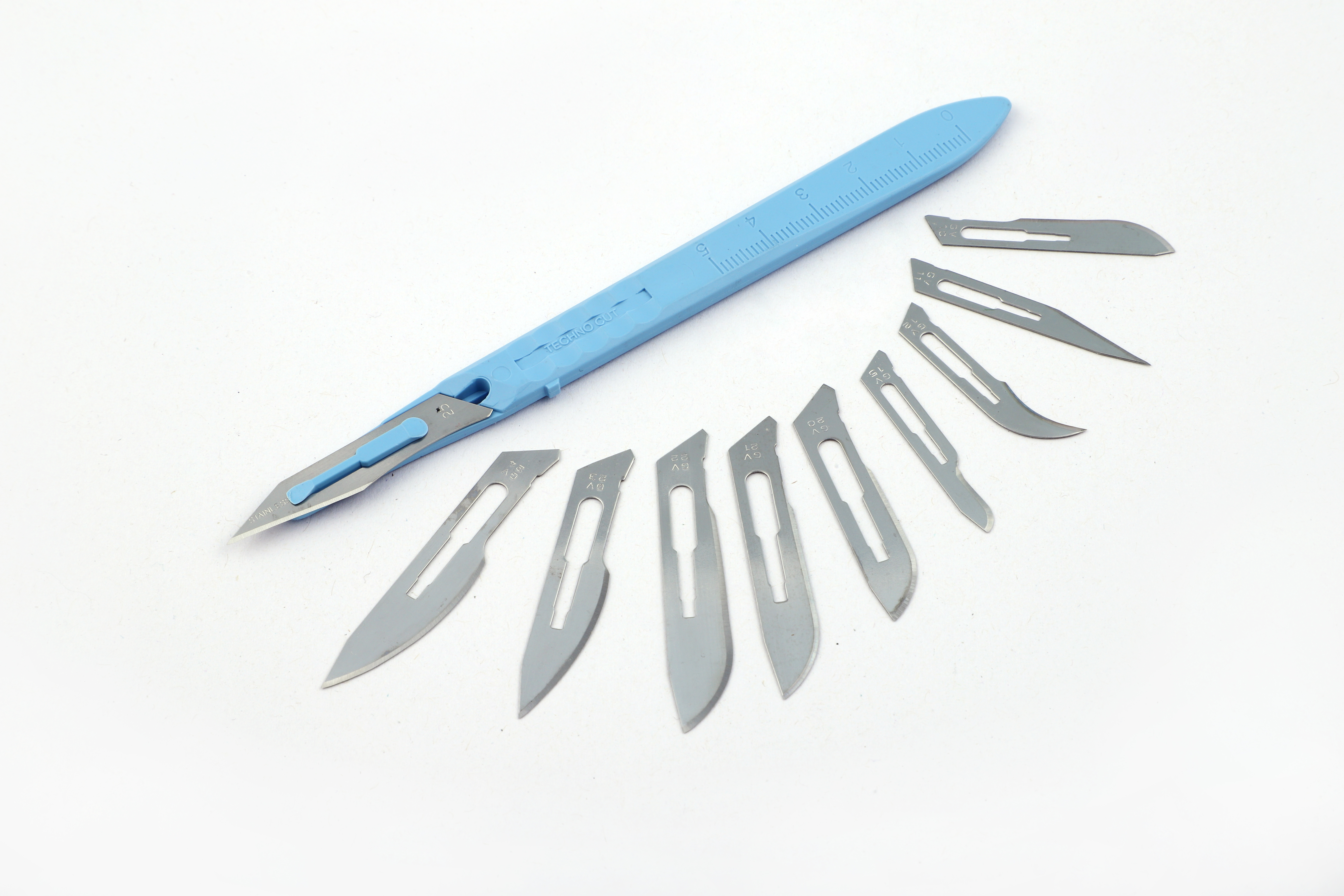 Surgical Blades Made of High Quality Stainless Steel - HMD